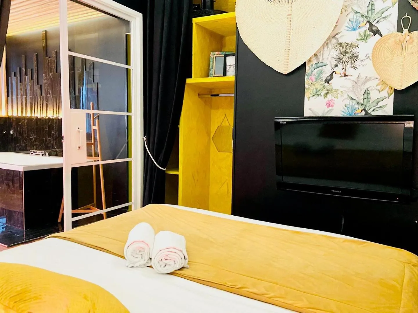 Guestready - L'Intime -Balneo Hyper Centre Appartement Lyon Frankrijk